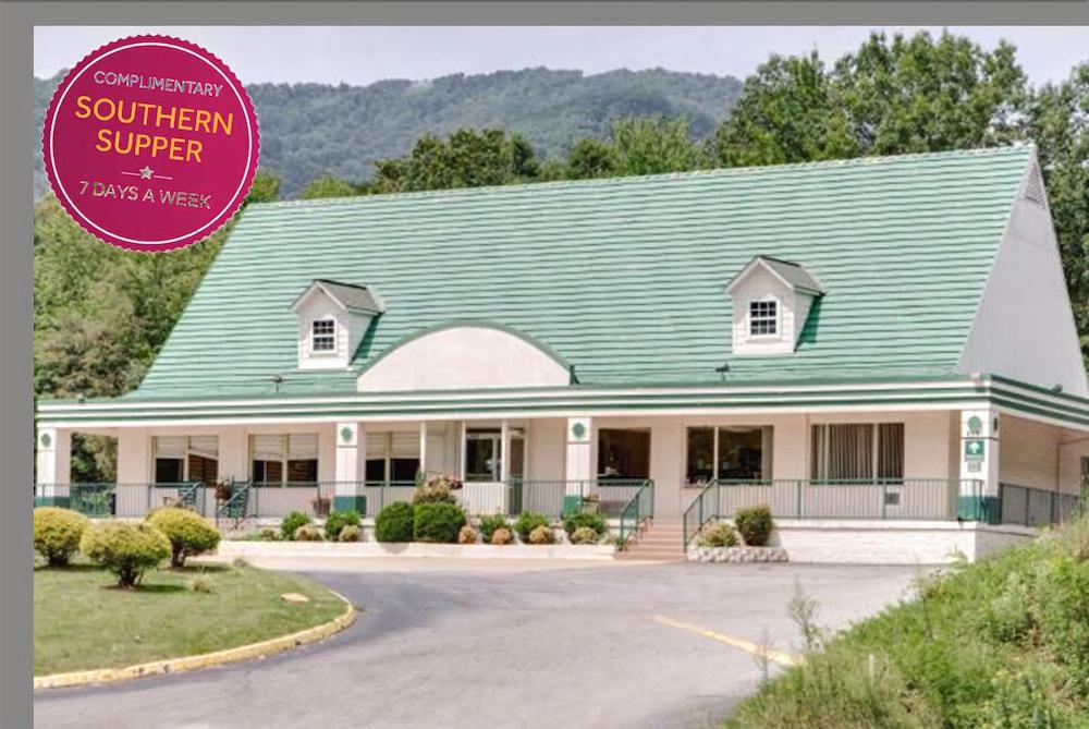 Days Inn By Wyndham Asheville West Candler Buitenkant foto
